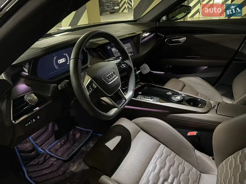 Audi e-tron GT 2021 VIN WAUZZZFW5N7005316 фото оголошення 8 з 45