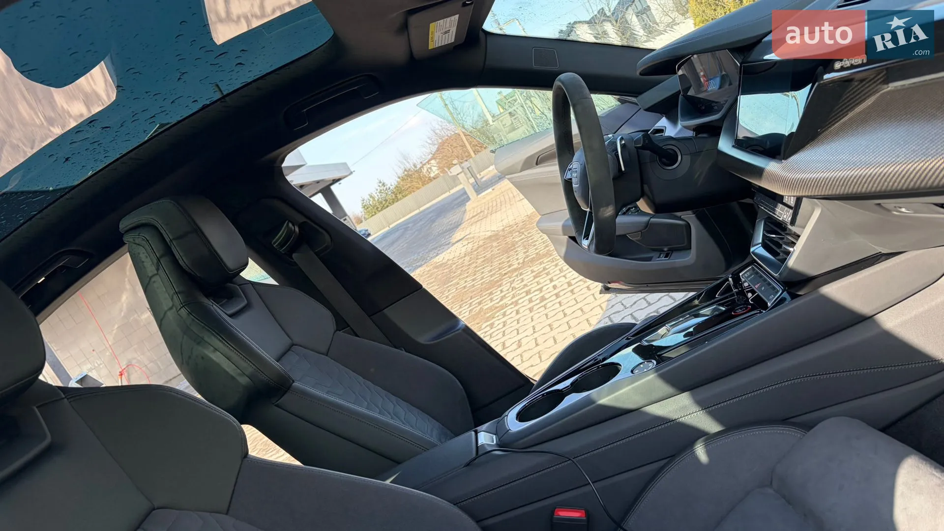 2021 Audi e-tron GT - мініатюра 4