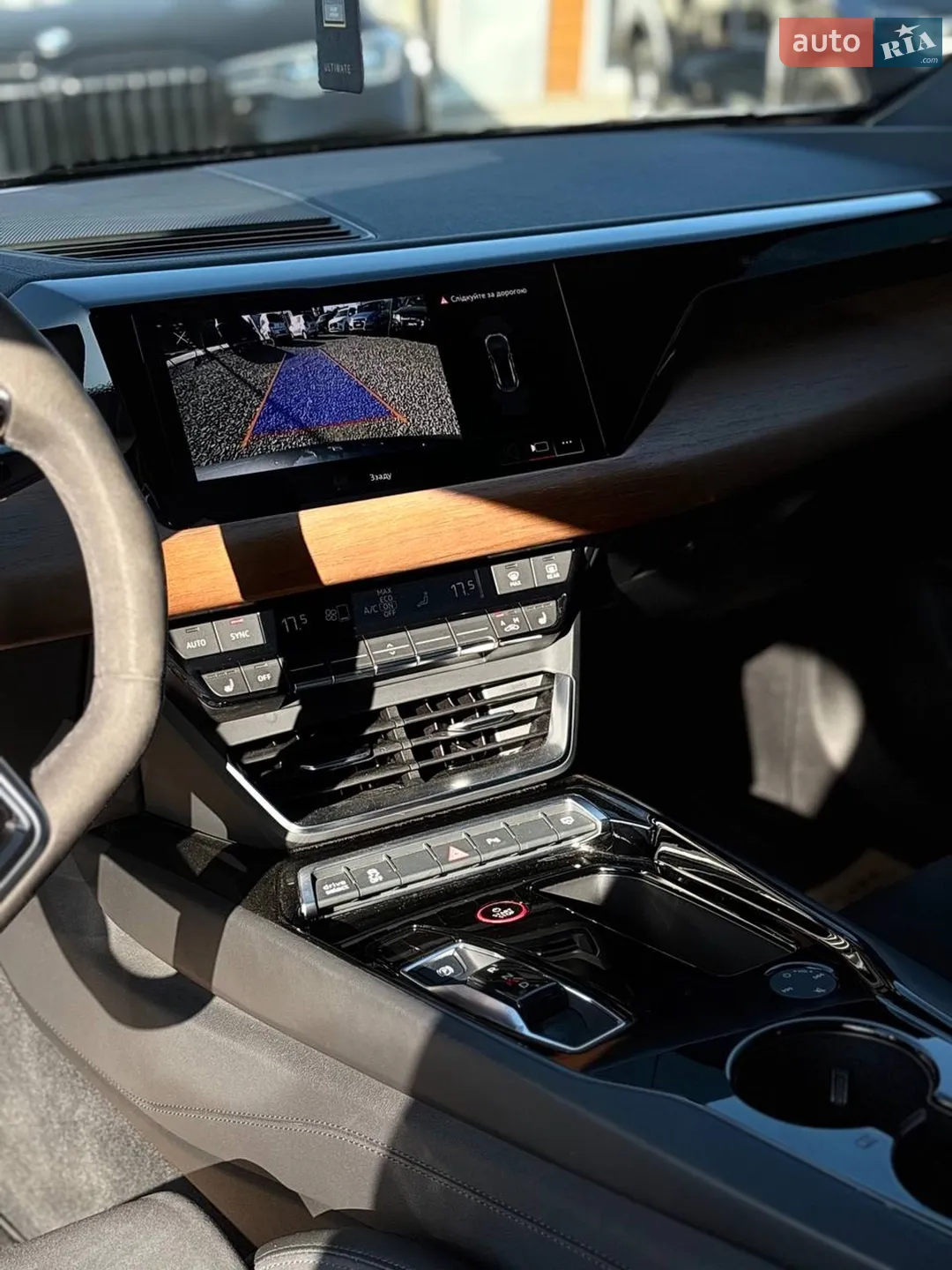 2022 Audi e-tron GT - мініатюра 53