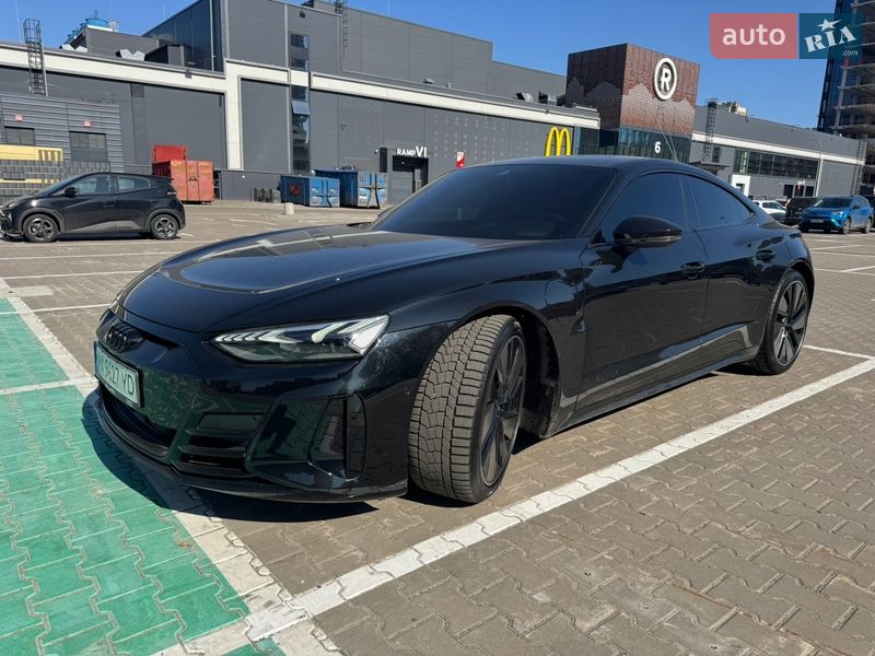 Лифтбек Audi e-tron GT 2022 в Киеве