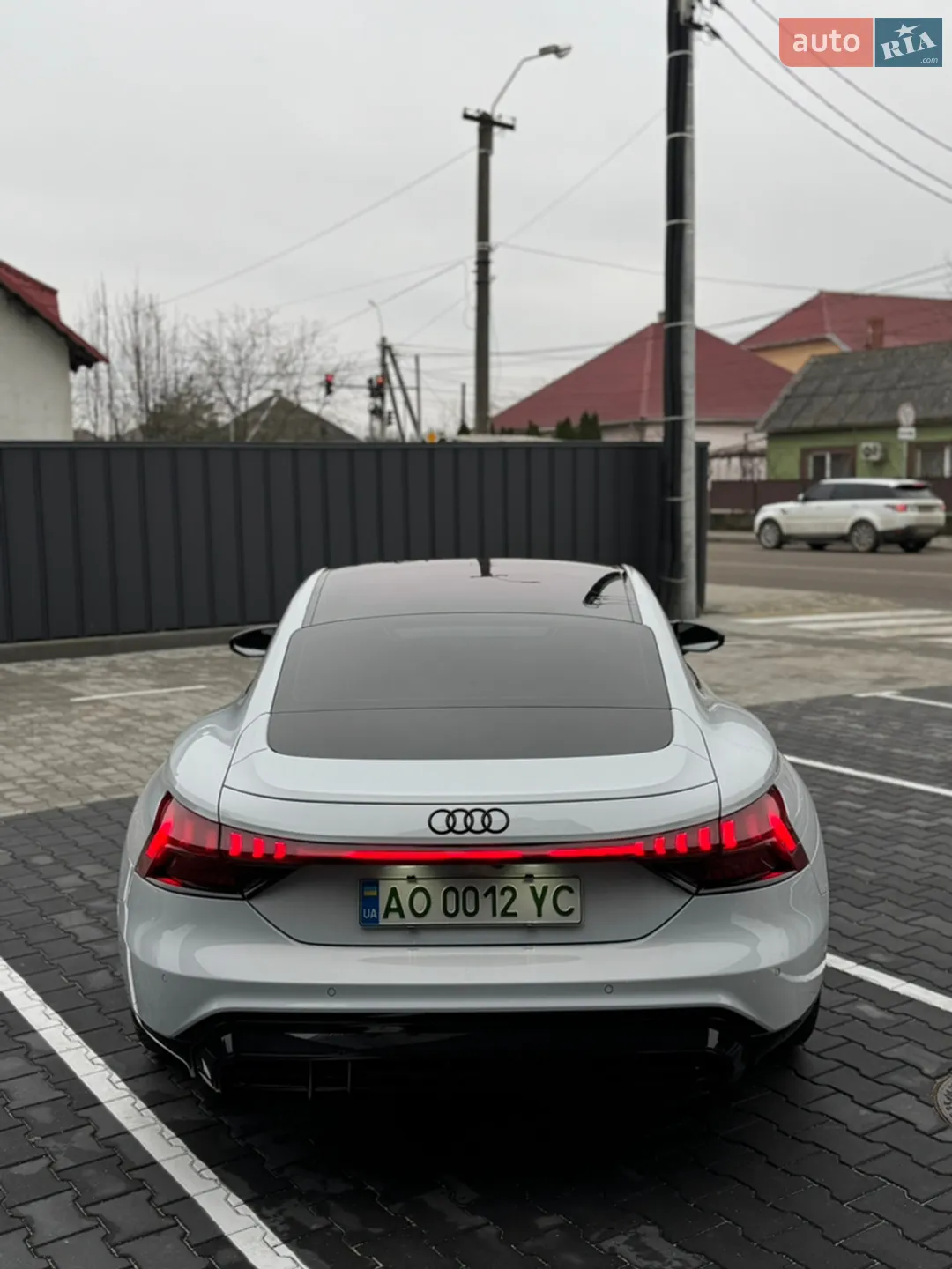 2022 Audi e-tron GT - мініатюра 5