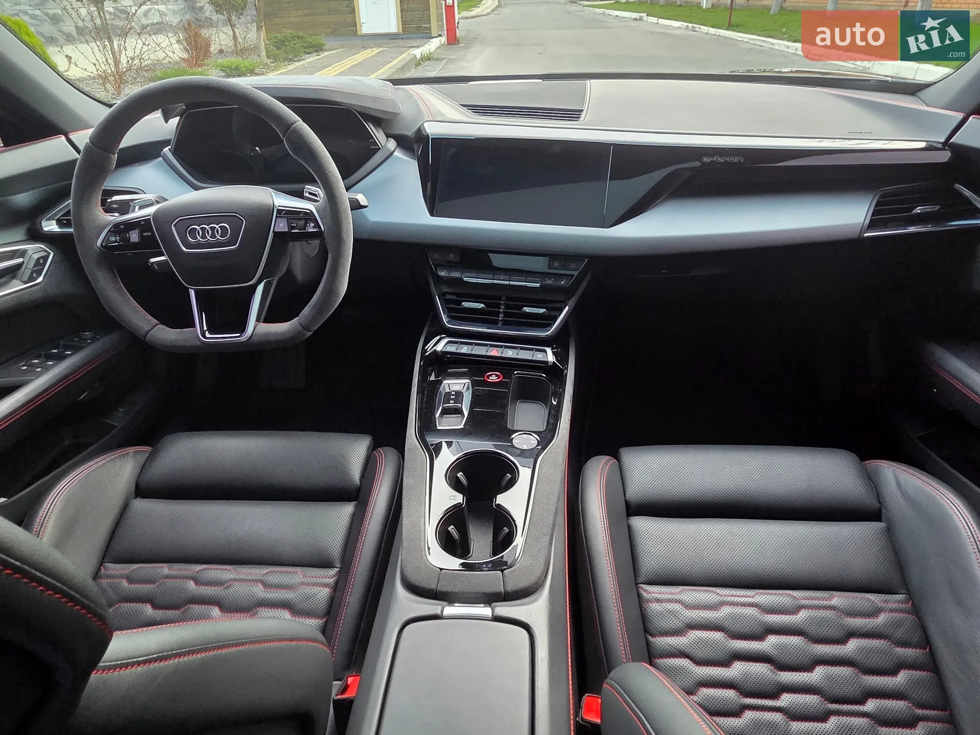 2021 Audi e-tron GT - мініатюра 9