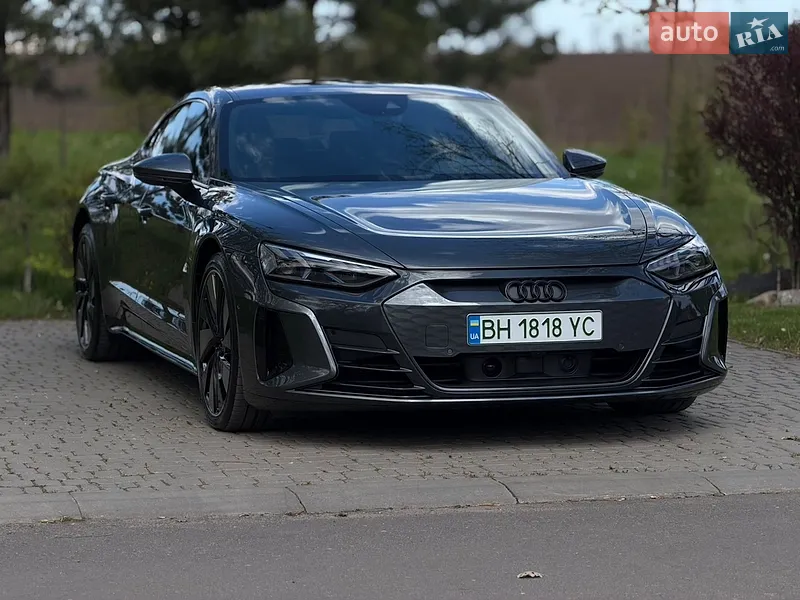 Audi e-tron GT