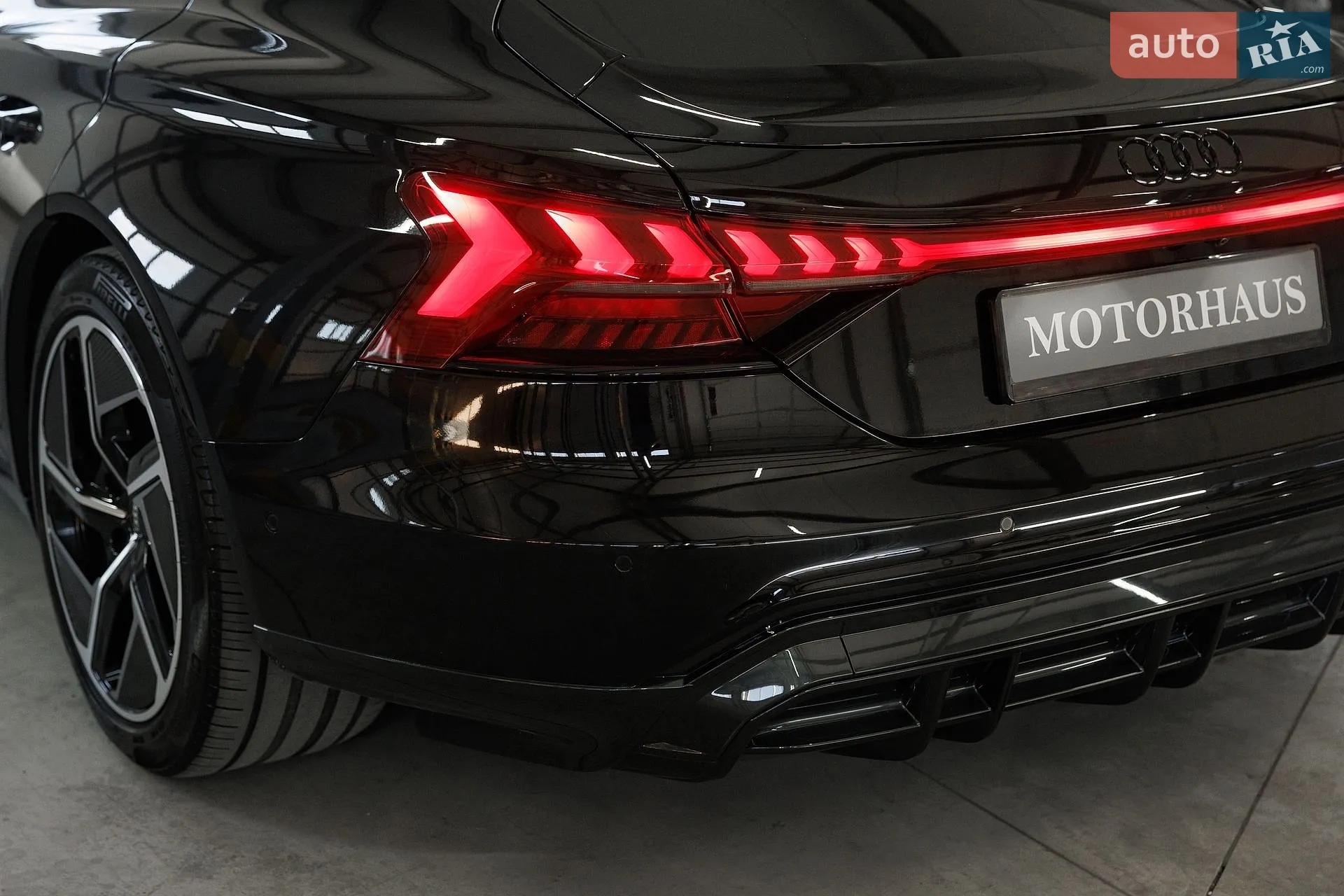 2022 Audi e-tron GT - мініатюра 28