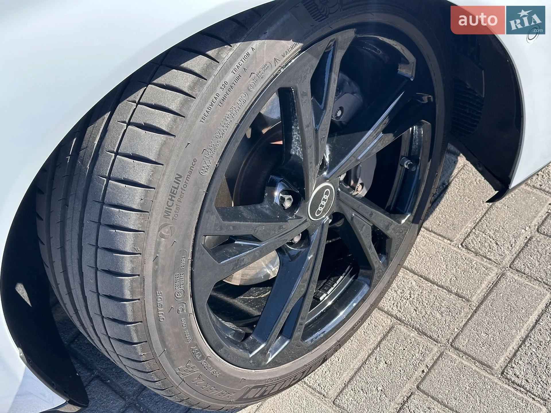 2021 Audi e-tron GT - мініатюра 20