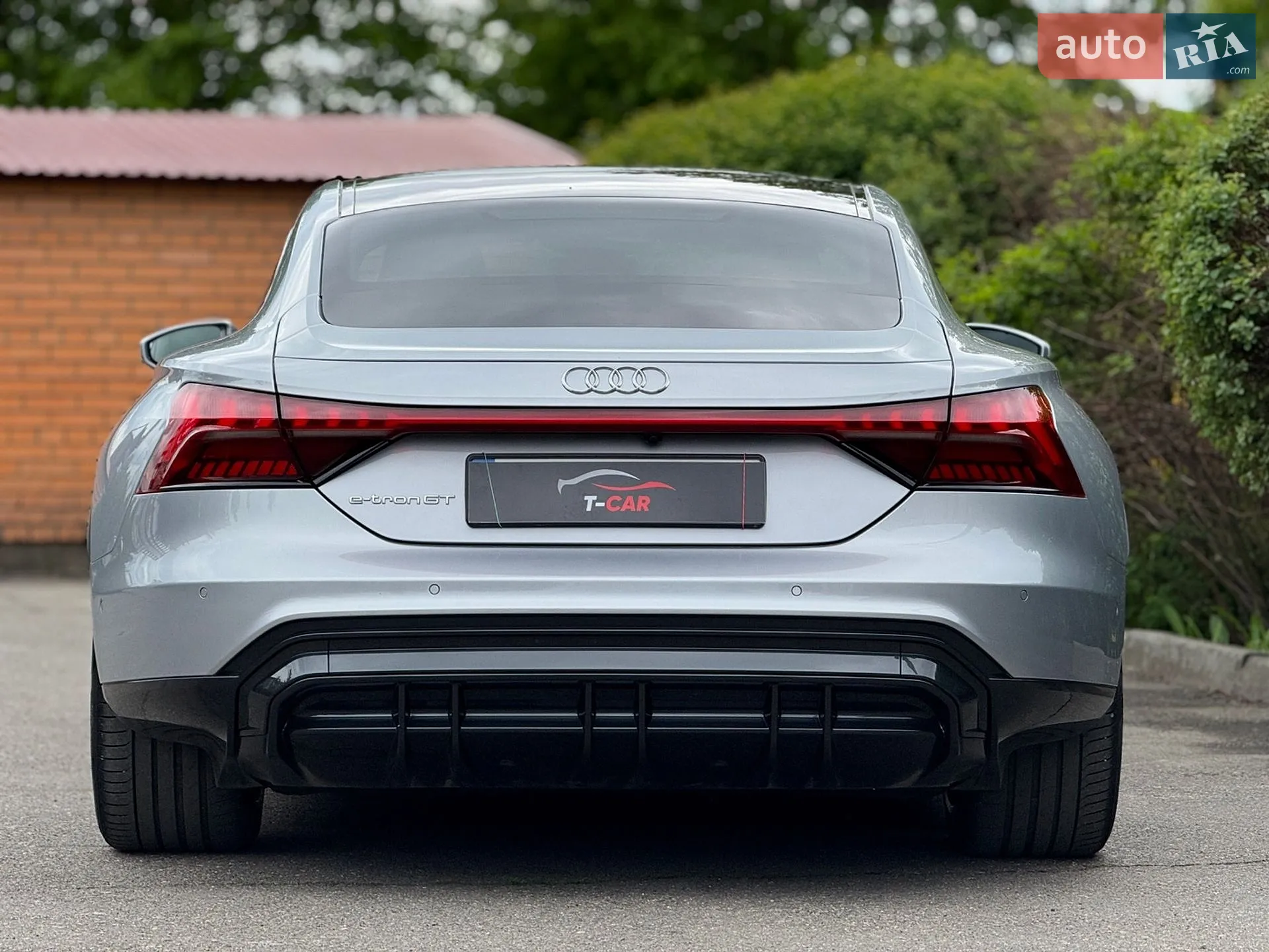 2021 Audi e-tron GT - мініатюра 14