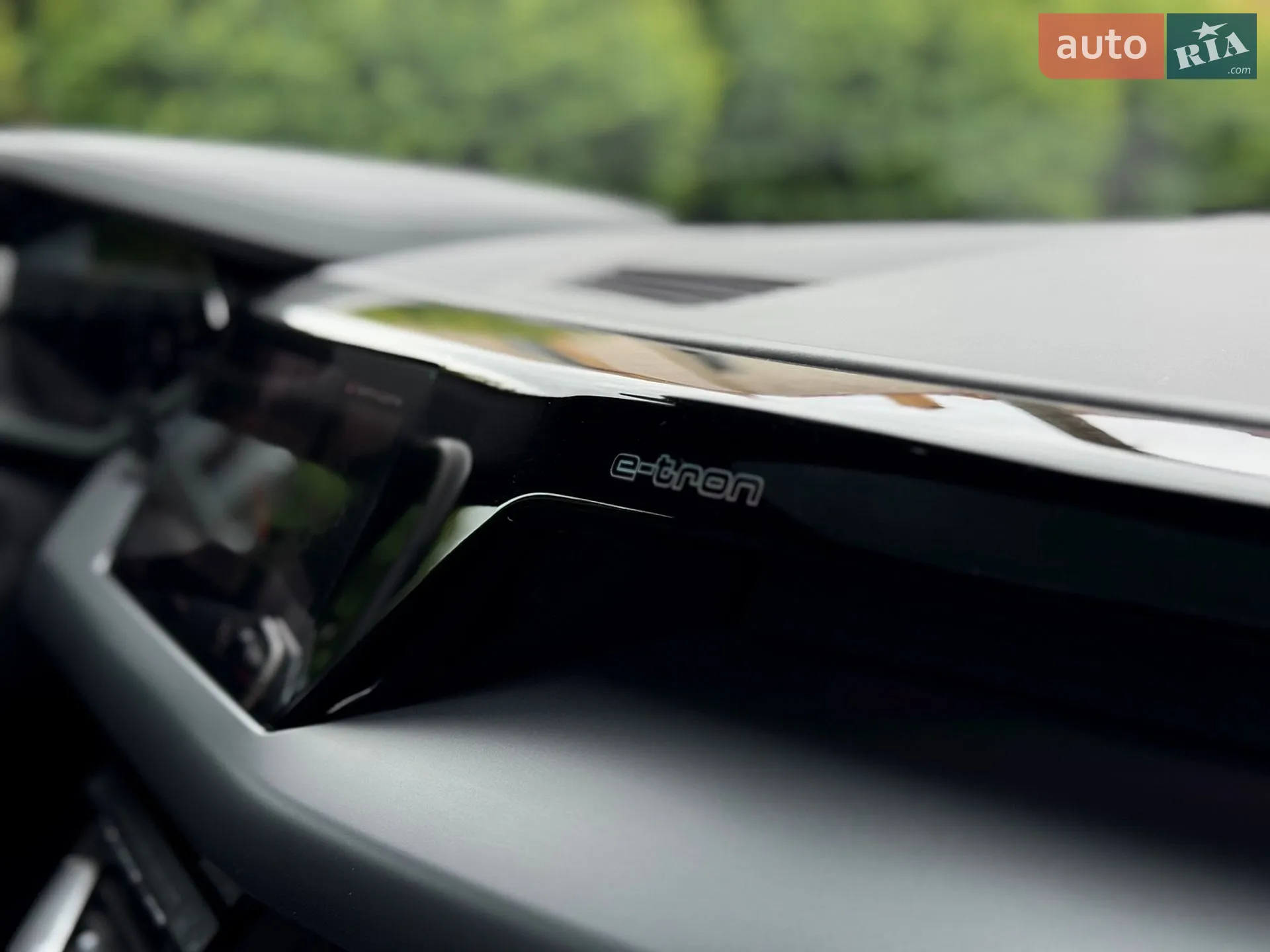 2021 Audi e-tron GT - мініатюра 34