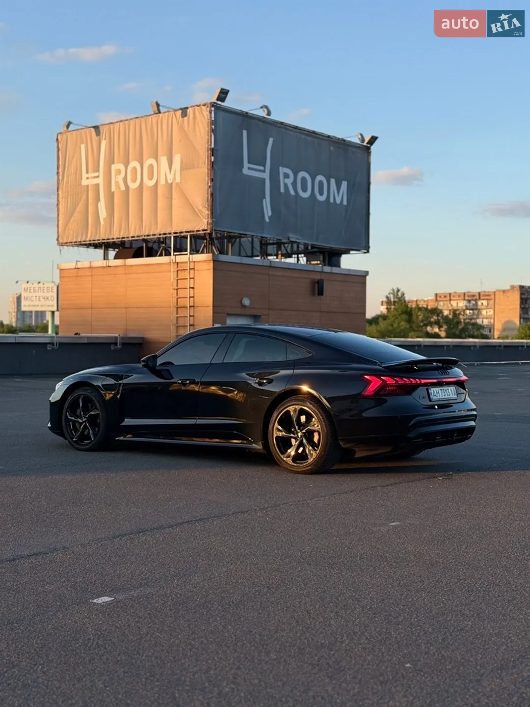 2021 Audi e-tron GT - мініатюра 19