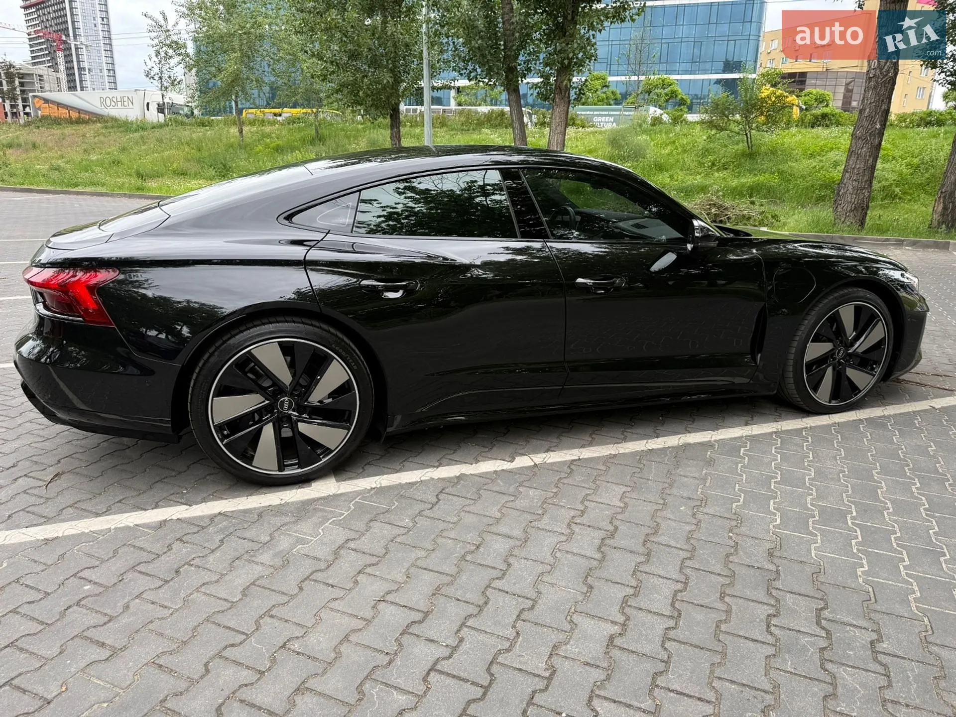 2023 Audi e-tron GT - мініатюра 3