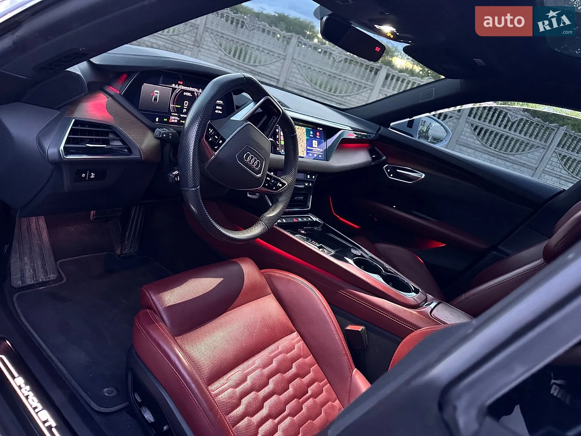 2021 Audi e-tron GT - мініатюра 26