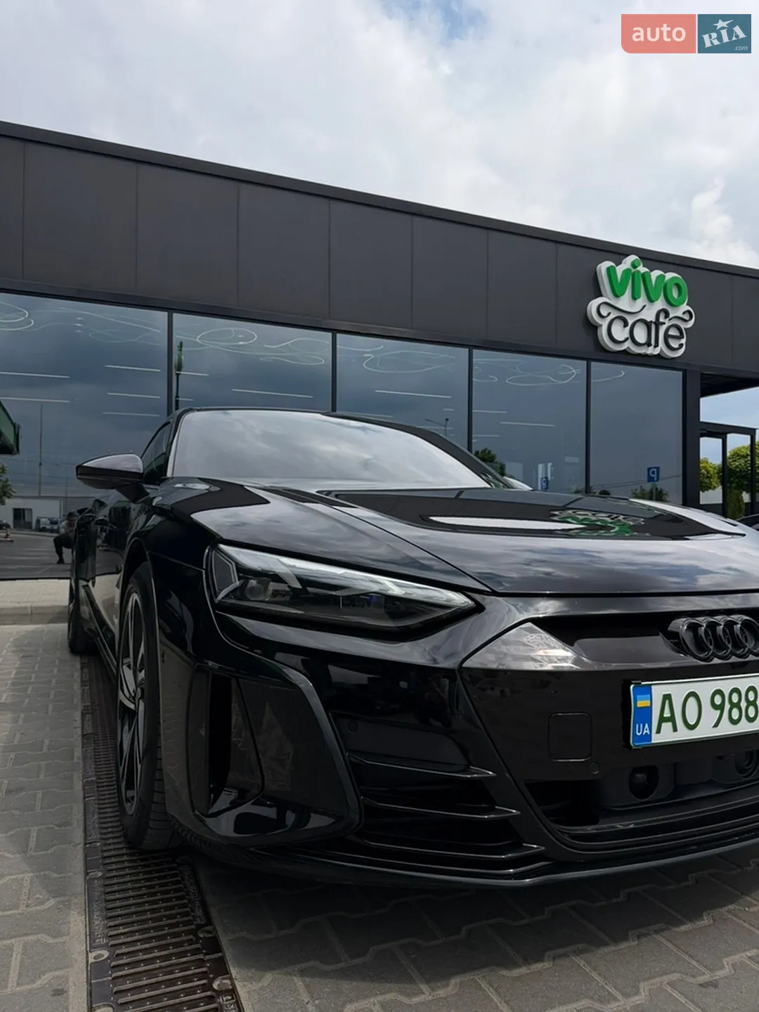 2022 Audi e-tron GT - мініатюра 12