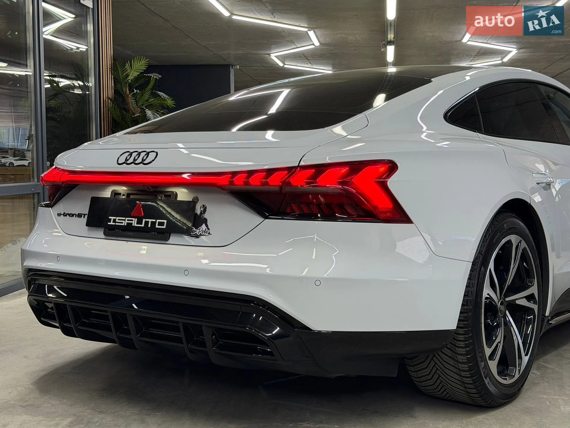 2024 Audi e-tron GT - мініатюра 18