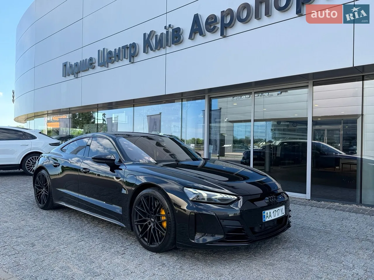 2021 Audi e-tron GT - мініатюра 20