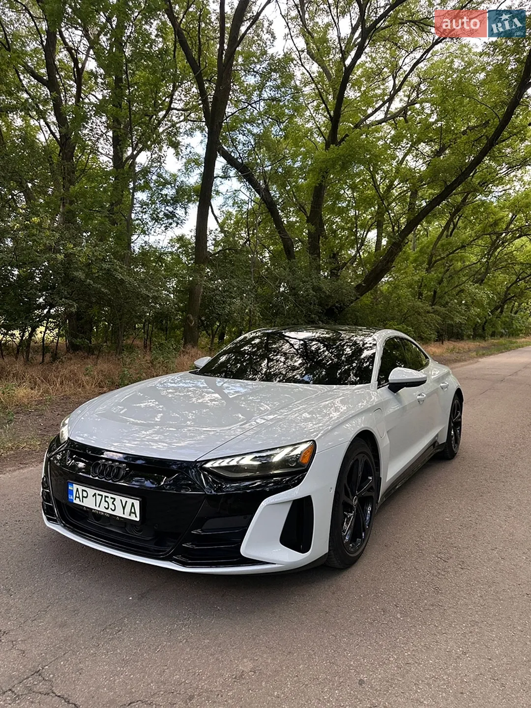 2021 Audi e-tron GT - мініатюра 12