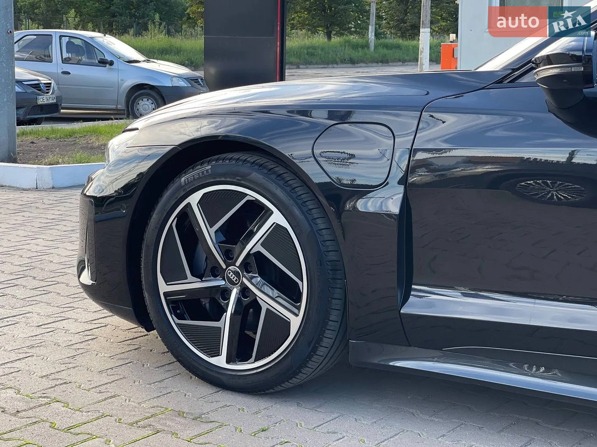 2022 Audi e-tron GT - мініатюра 6