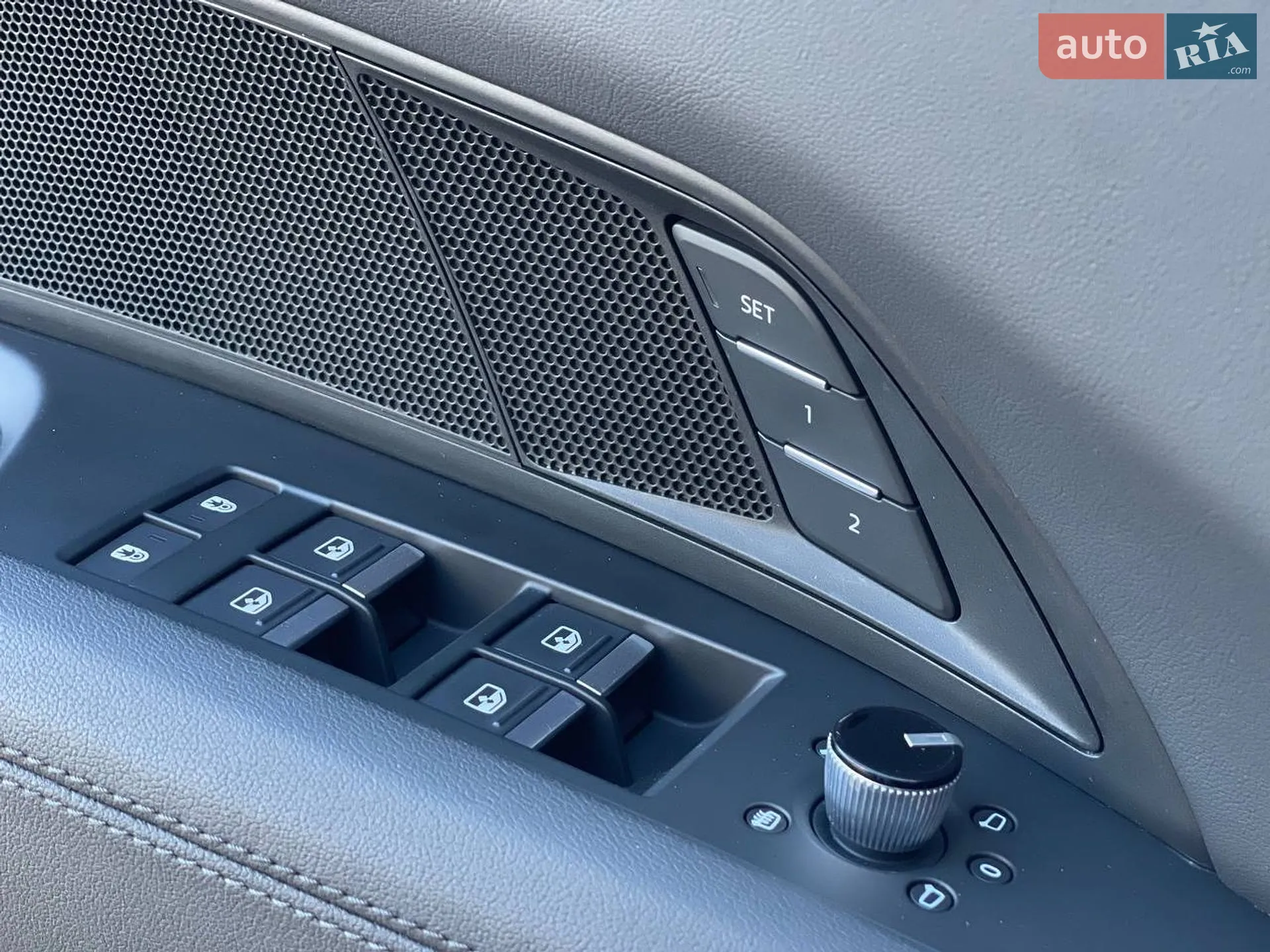 2022 Audi e-tron GT - мініатюра 18