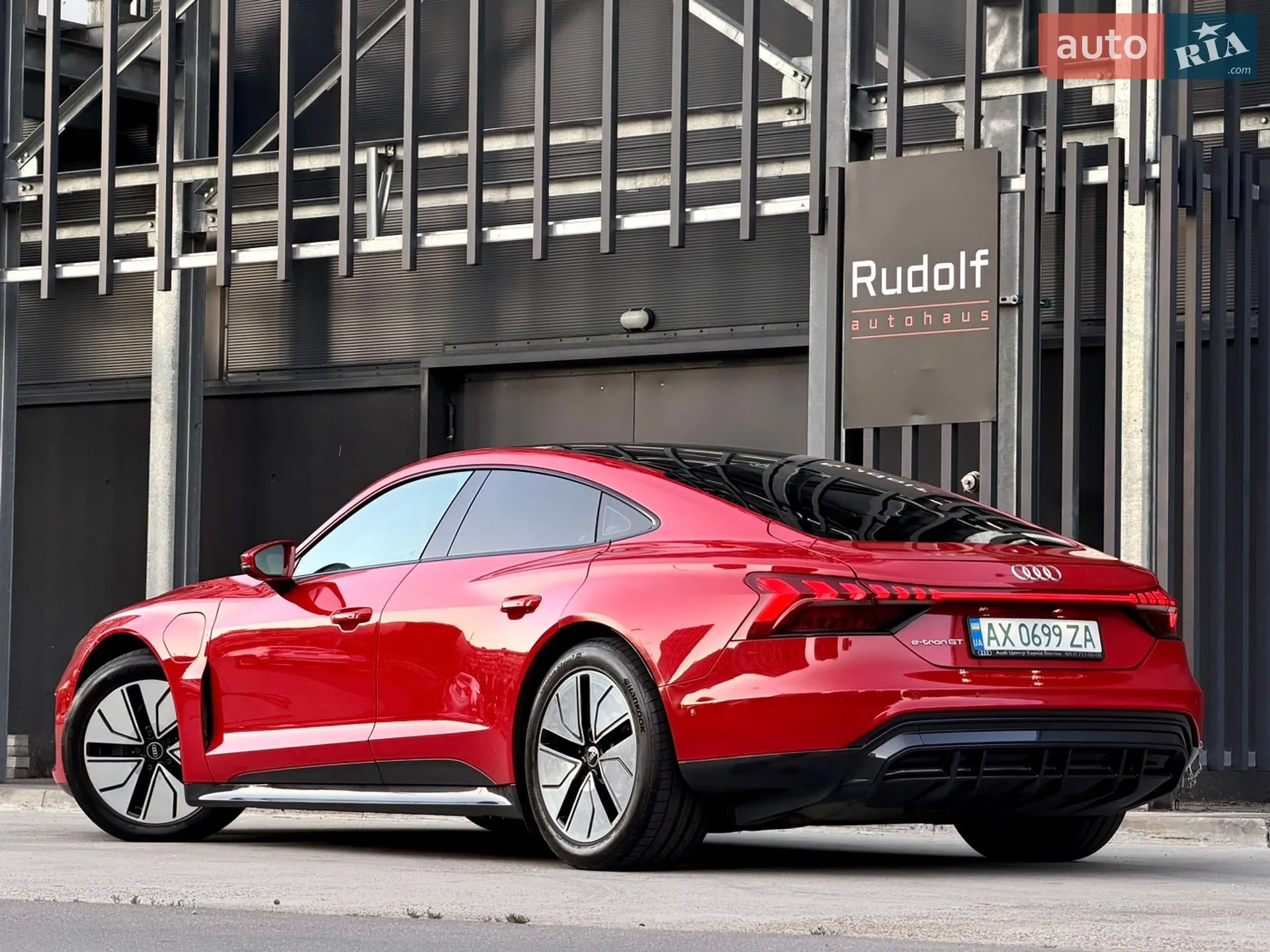 2021 Audi e-tron GT - мініатюра 14