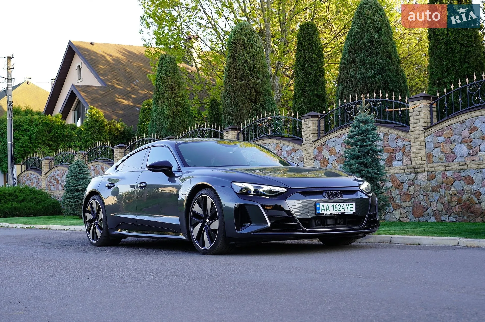 2022 Audi e-tron GT - мініатюра 28