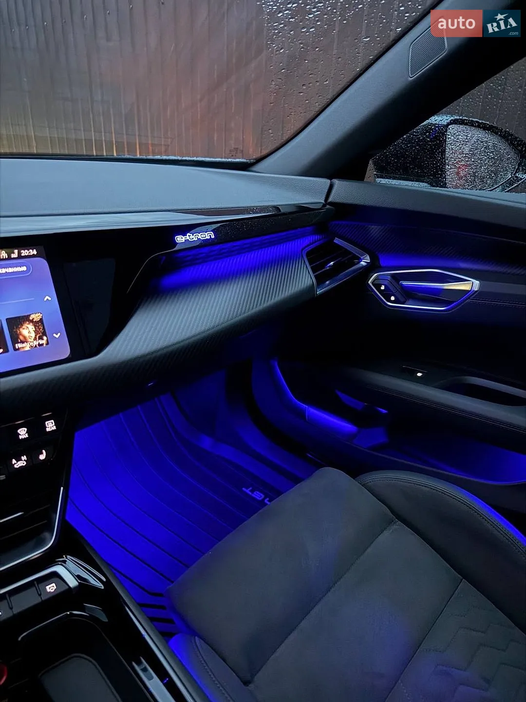 2023 Audi e-tron GT - мініатюра 38