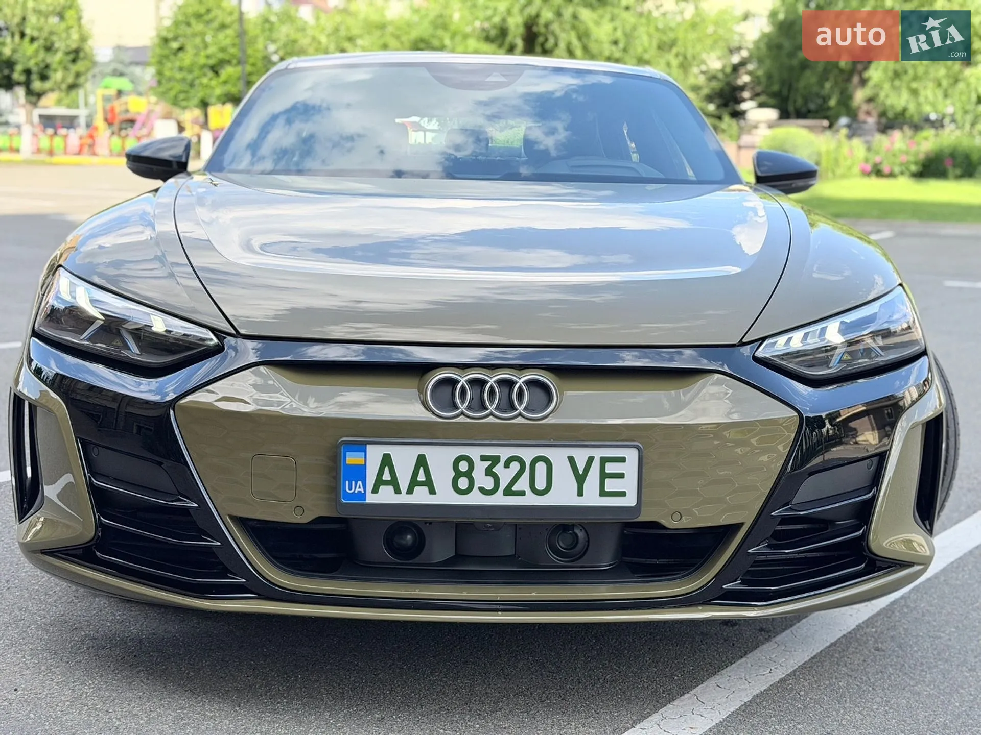 2022 Audi e-tron GT - мініатюра 22