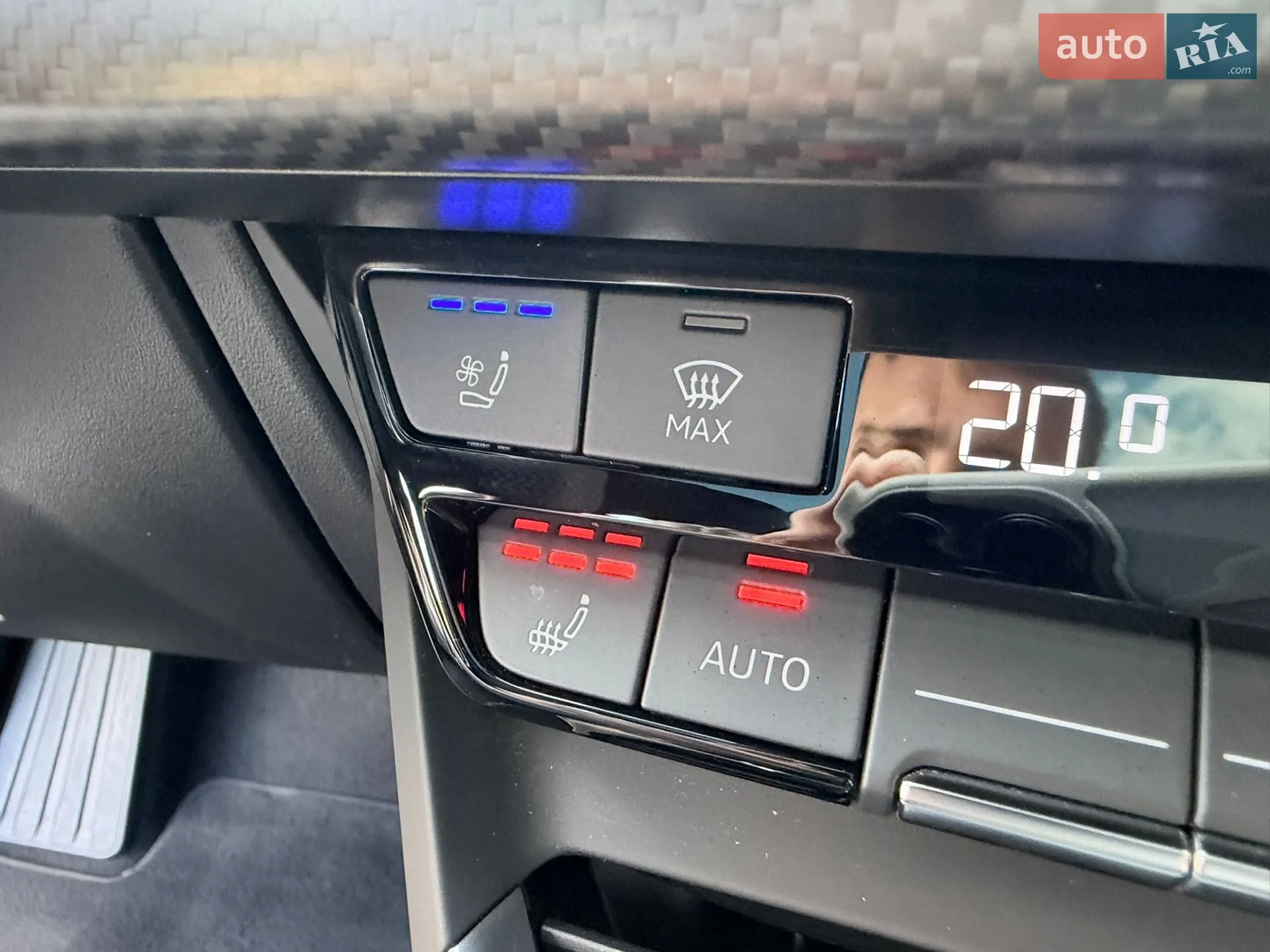 2022 Audi e-tron GT - мініатюра 35