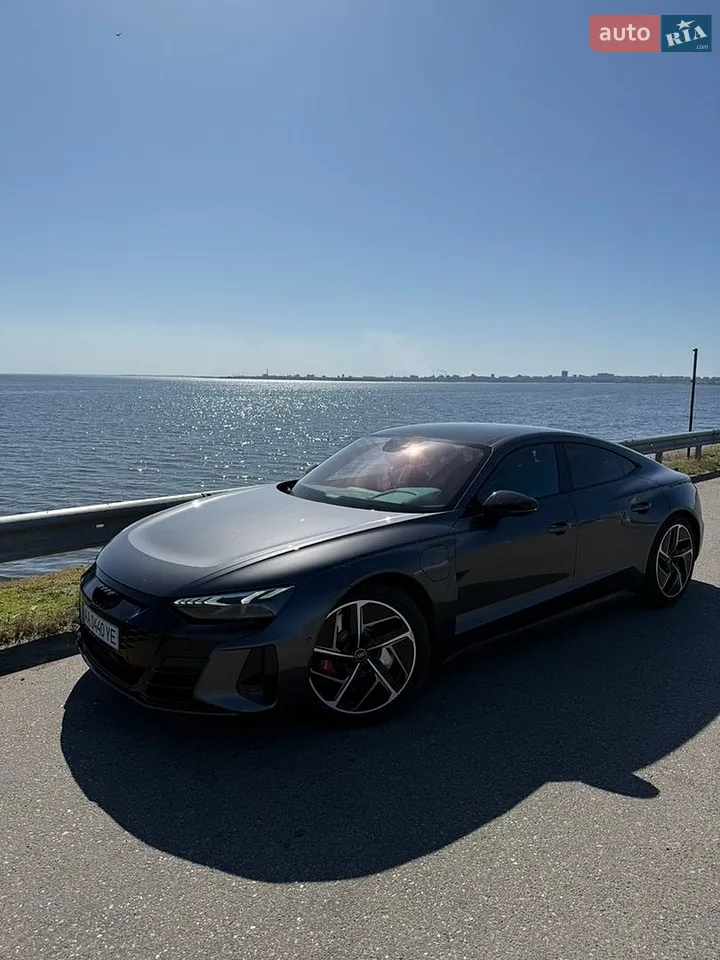 2021 Audi e-tron GT - мініатюра 21