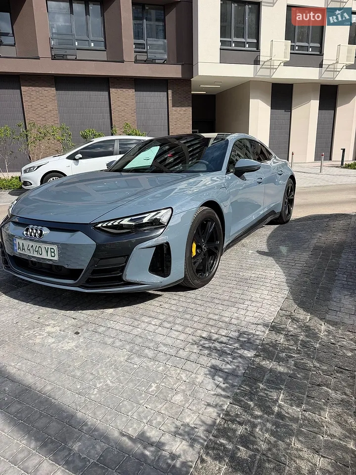 2021 Audi e-tron GT - мініатюра 13