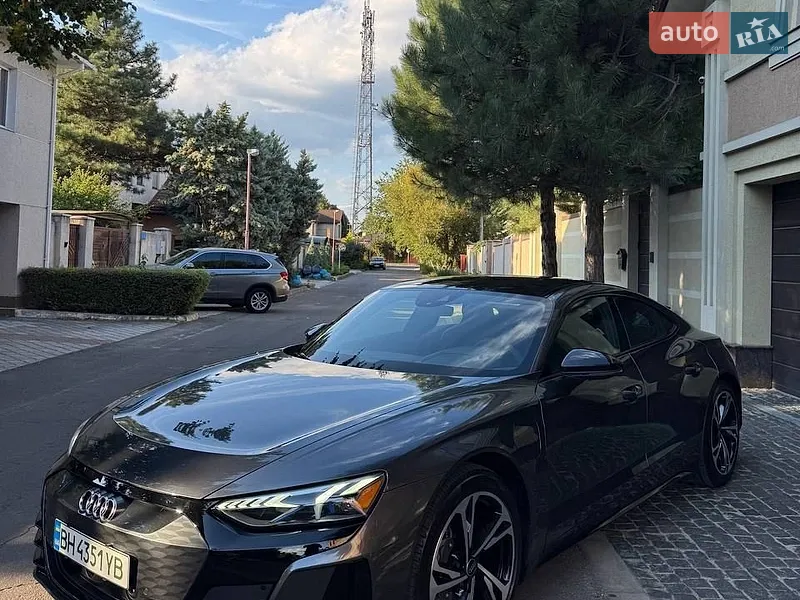 Audi e-tron GT