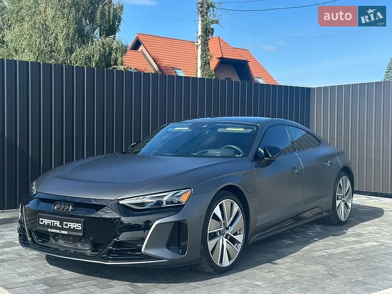 Audi e-tron GT
