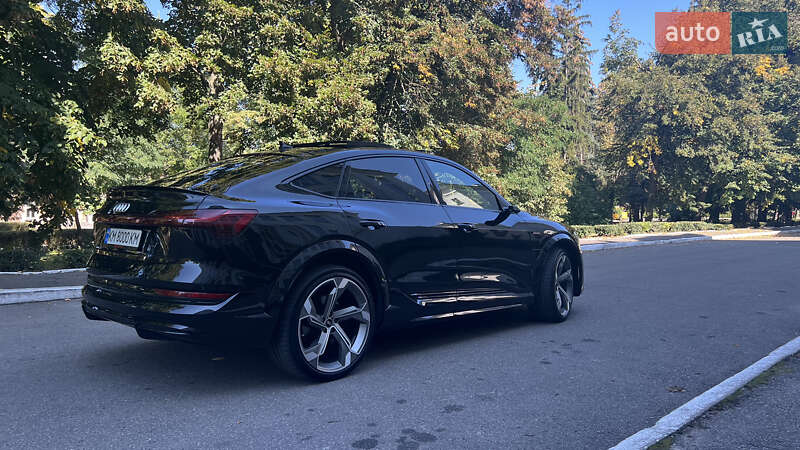Позашляховик / Кросовер Audi e-tron S Sportback 2021 в Києві