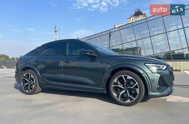 Позашляховик / Кросовер Audi e-tron S Sportback 2022 в Києві