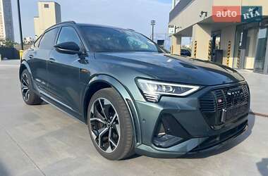 Позашляховик / Кросовер Audi e-tron S Sportback 2022 в Києві