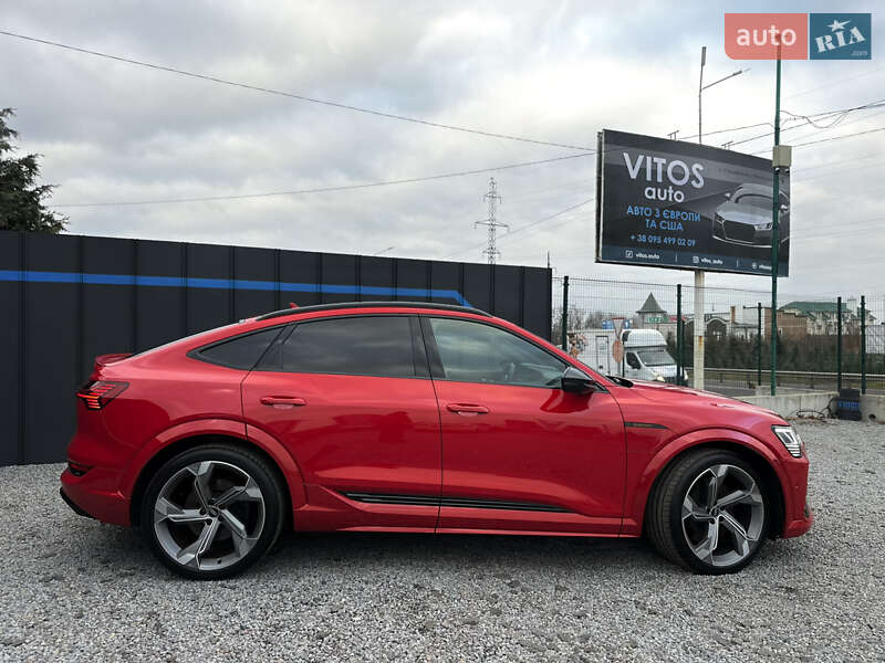 Позашляховик / Кросовер Audi e-tron S Sportback 2022 в Луцьку
