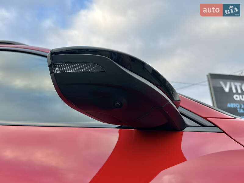 Позашляховик / Кросовер Audi e-tron S Sportback 2022 в Луцьку