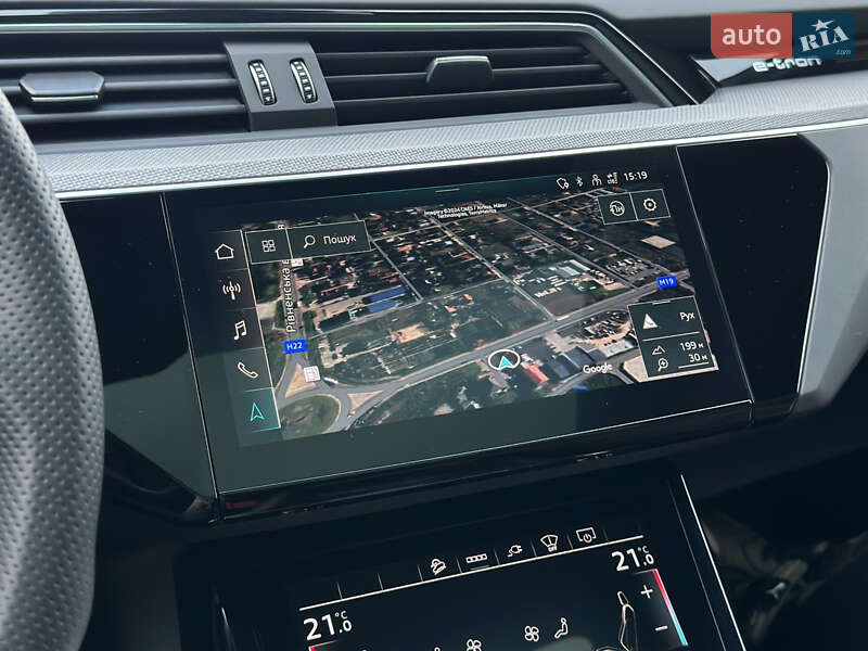 Позашляховик / Кросовер Audi e-tron S Sportback 2022 в Луцьку