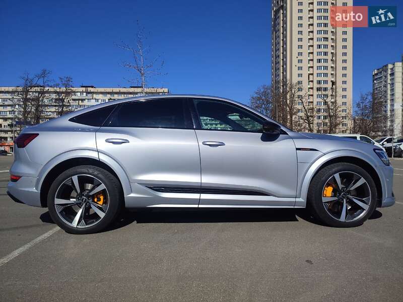 Внедорожник / Кроссовер Audi e-tron S Sportback 2022 в Киеве