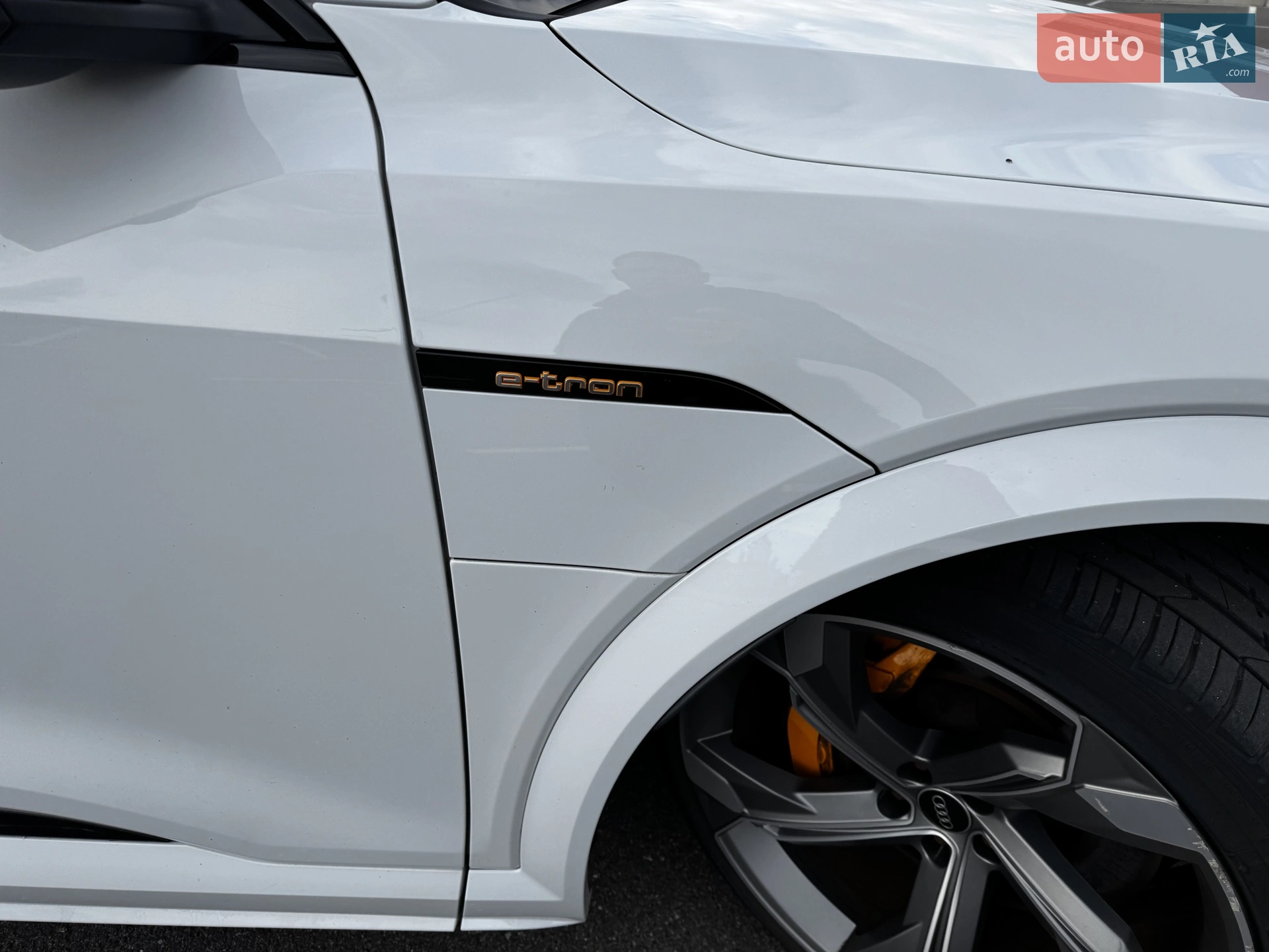 2021 Audi e-tron S Sportback - мініатюра 16