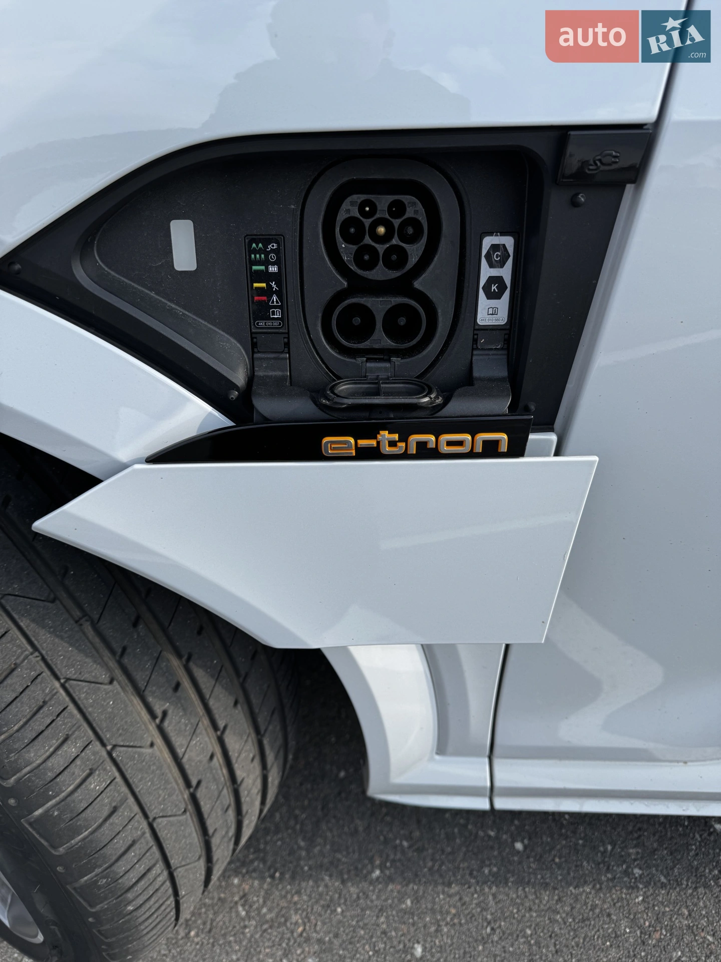 2021 Audi e-tron S Sportback - мініатюра 18
