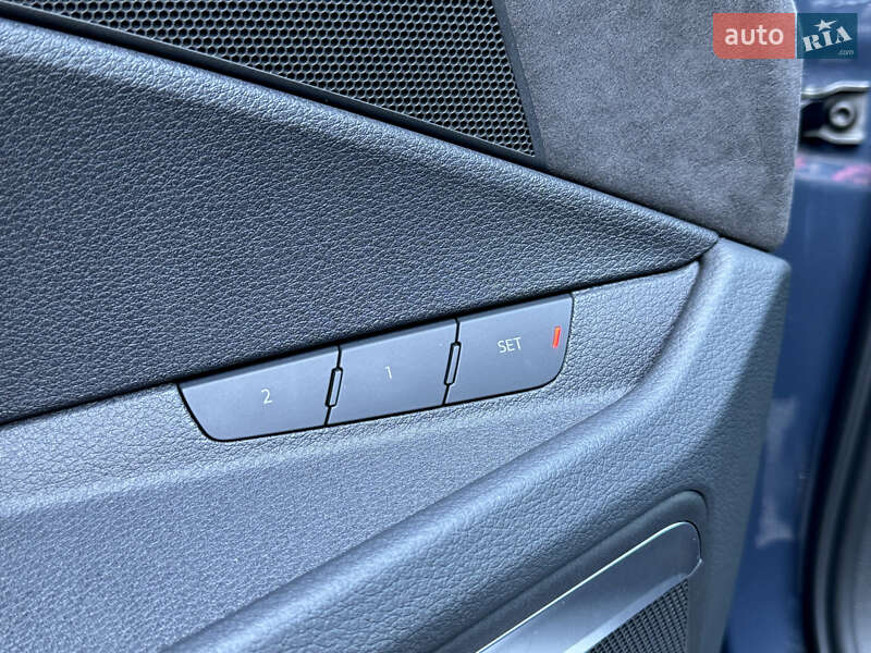 Позашляховик / Кросовер Audi e-tron S Sportback 2021 в Києві