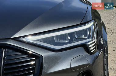 Внедорожник / Кроссовер Audi e-tron S Sportback 2022 в 