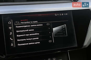 Внедорожник / Кроссовер Audi e-tron S Sportback 2022 в 