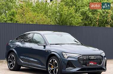 Позашляховик / Кросовер Audi e-tron S Sportback 2021 в 