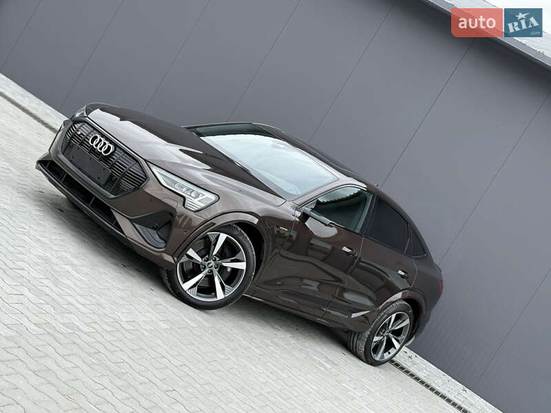Позашляховик / Кросовер Audi e-tron S Sportback 2021 в Тернополі