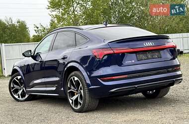 Позашляховик / Кросовер Audi e-tron S Sportback 2021 в 