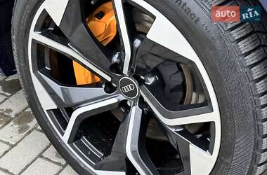 Позашляховик / Кросовер Audi e-tron S Sportback 2021 в 