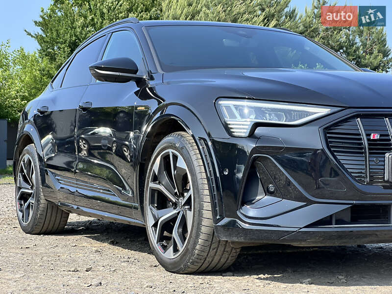 Позашляховик / Кросовер Audi e-tron S Sportback 2021 в Луцьку