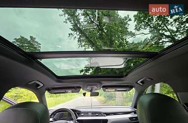Позашляховик / Кросовер Audi e-tron S Sportback 2022 в 