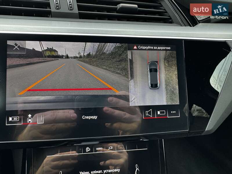Позашляховик / Кросовер Audi e-tron S Sportback 2021 в Києві фото 53 Позашляховик / Кросовер Audi e-tron S Sportback 2021 в Києві