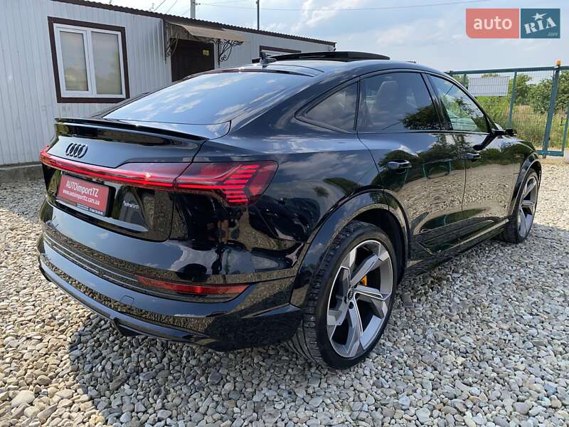 Внедорожник / Кроссовер Audi e-tron S Sportback 2022 в Львове