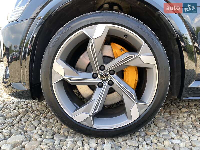 Внедорожник / Кроссовер Audi e-tron S Sportback 2022 в Львове